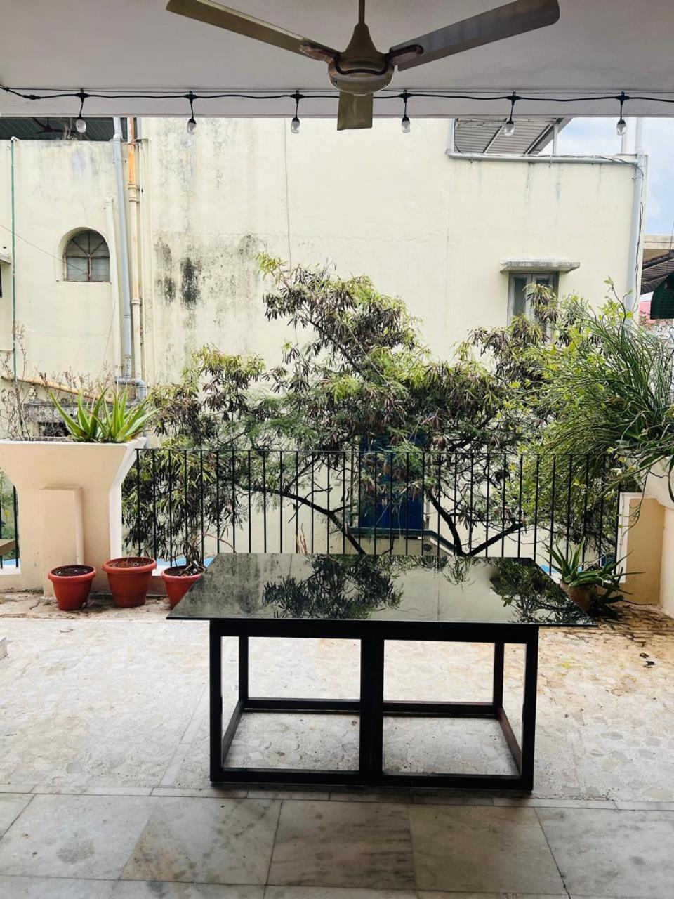 Lara Guest House Hyderabad Eksteriør billede