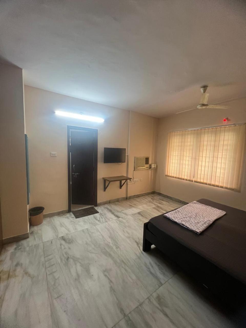 Lara Guest House Hyderabad Eksteriør billede
